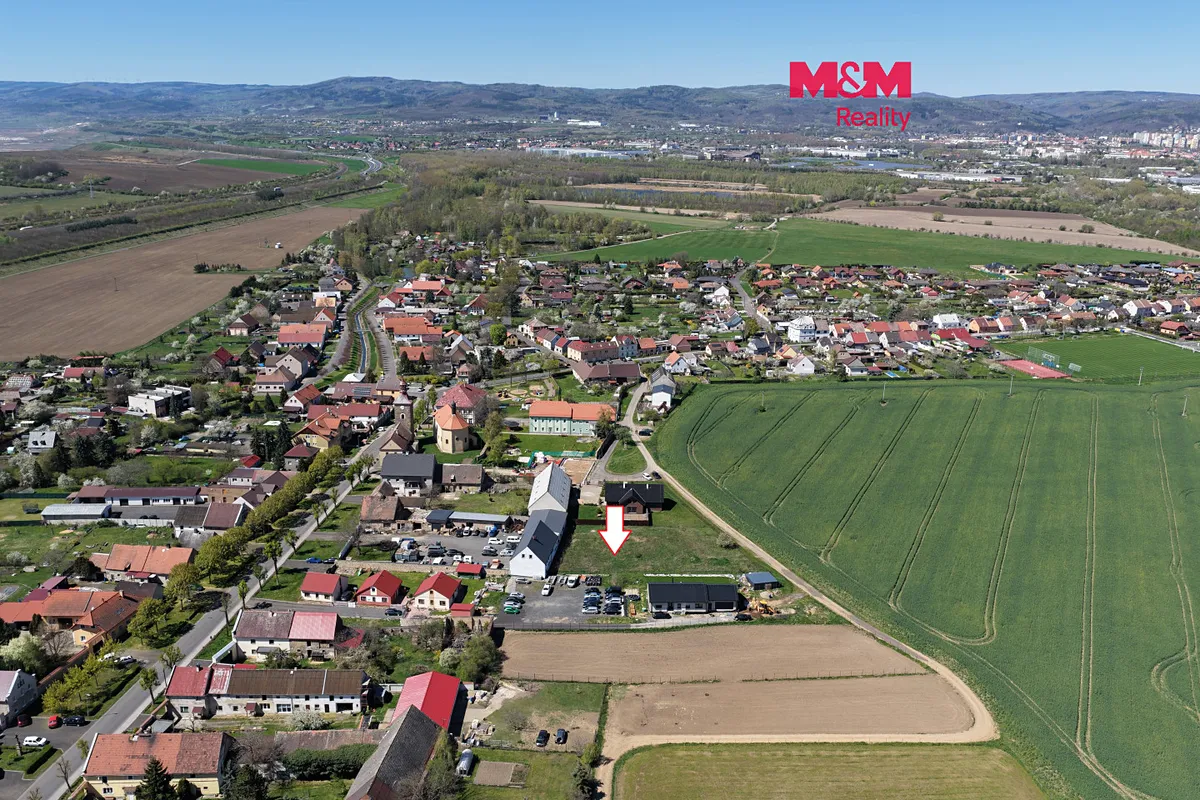 Prodej stavebního pozemku 832 m²
